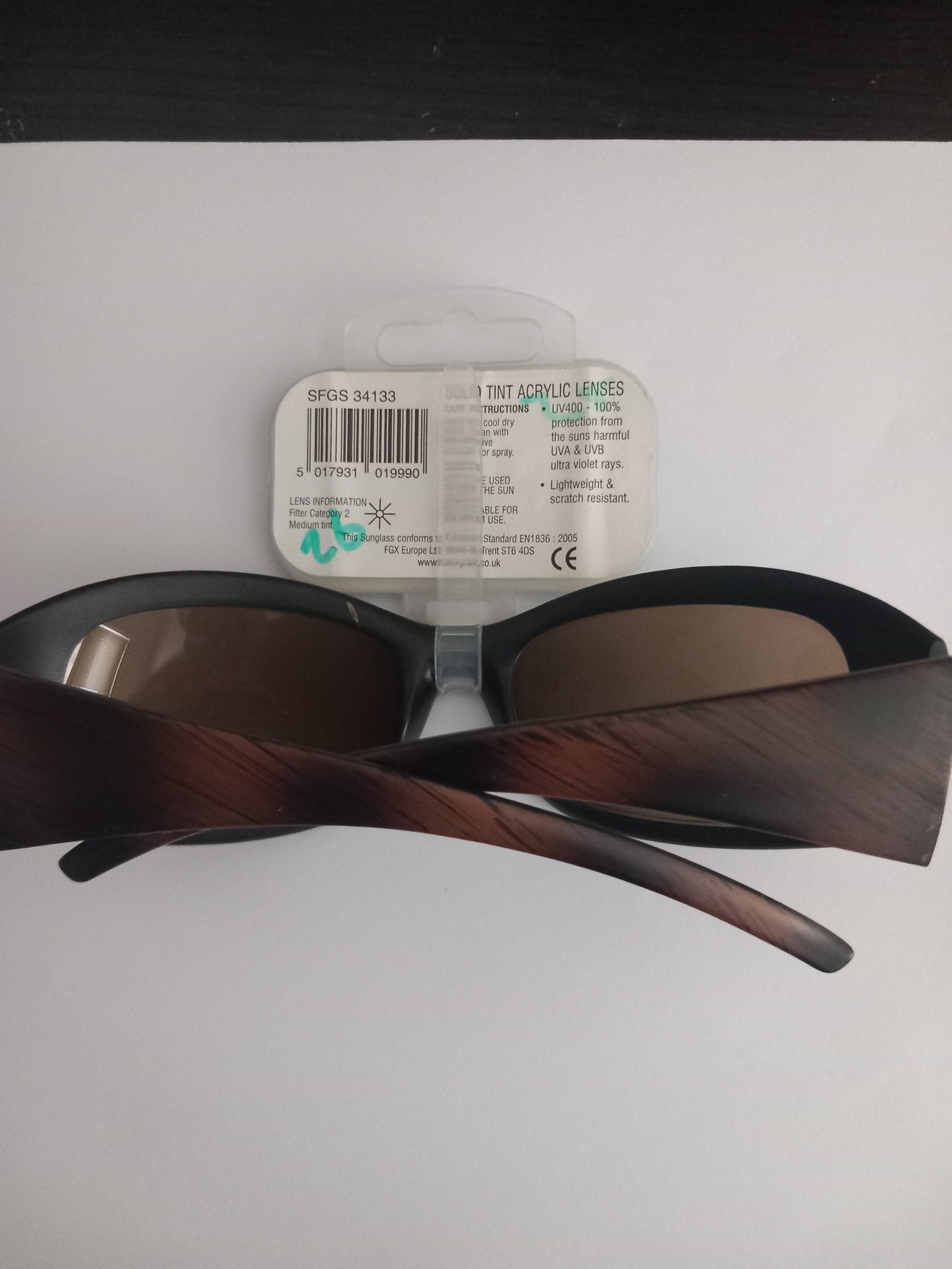 Foster Grant Solid Tint Acrylic Sunglasses  SFGS34133 Nak Health and Beauty