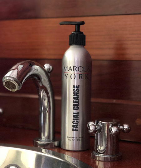 Daily Facial Wash - Men's Skincare - 8 OZ Violet Smudge