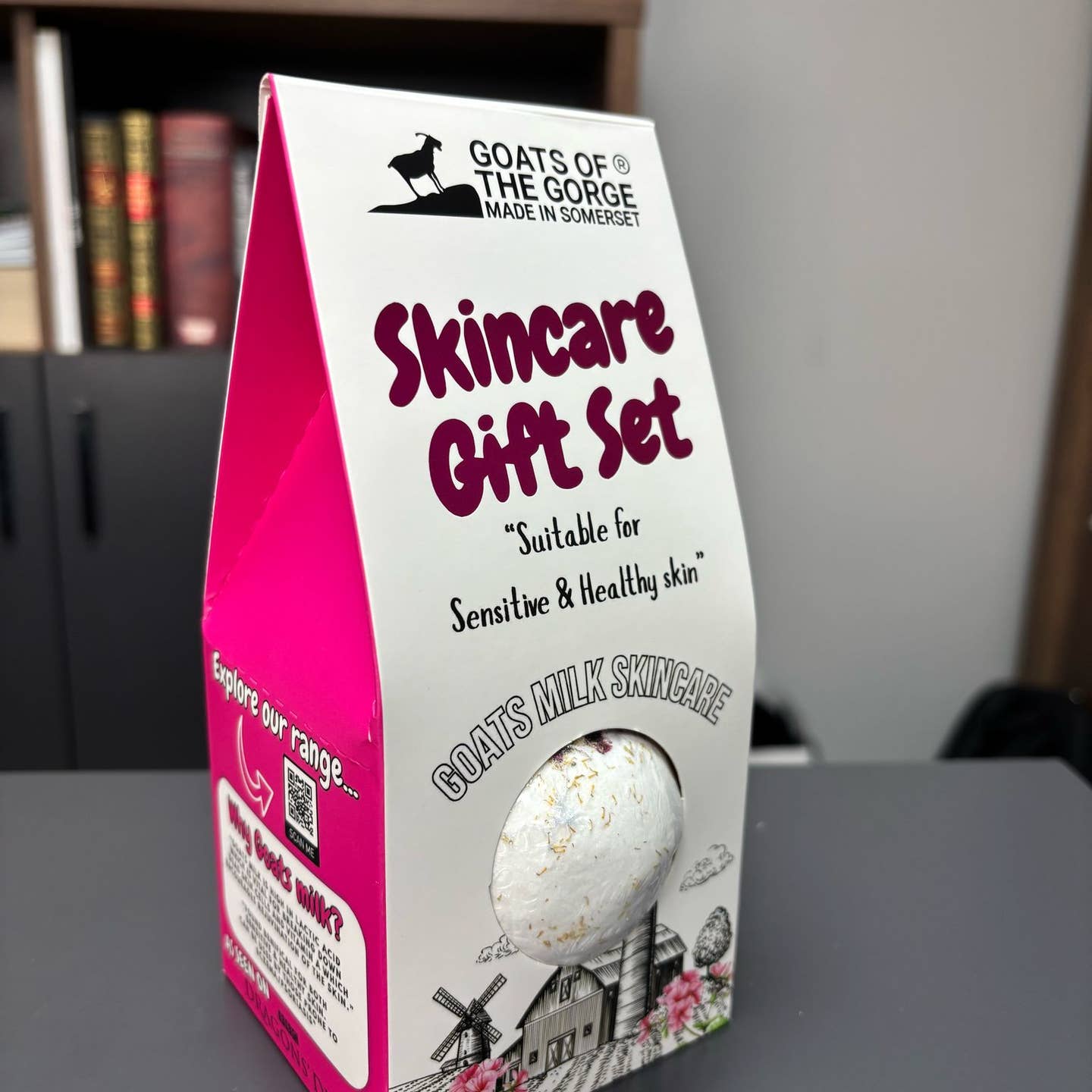 Bath Bomb Gift Set By Goats of the Gorge – A Luxurious Self- Nak Health and Beauty
