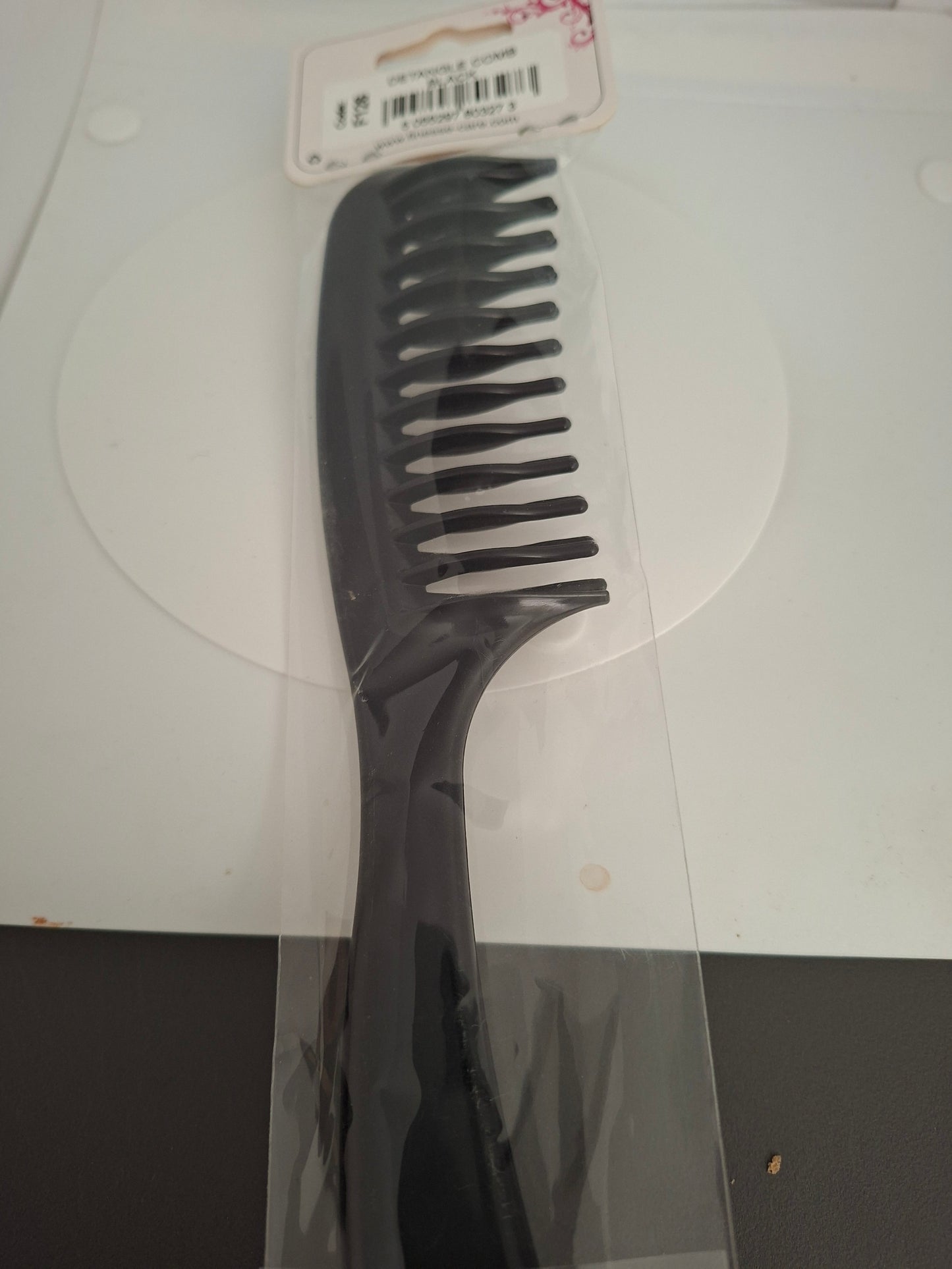 Finesse  Detangle Comb Black