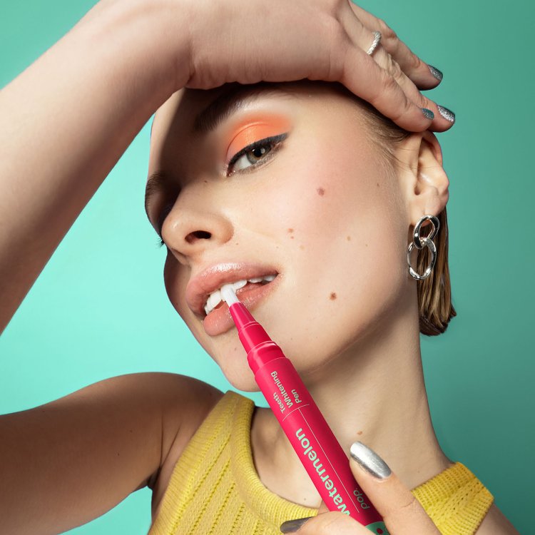 POP WHITENING PEN WATERMELON Nak Health and Beauty