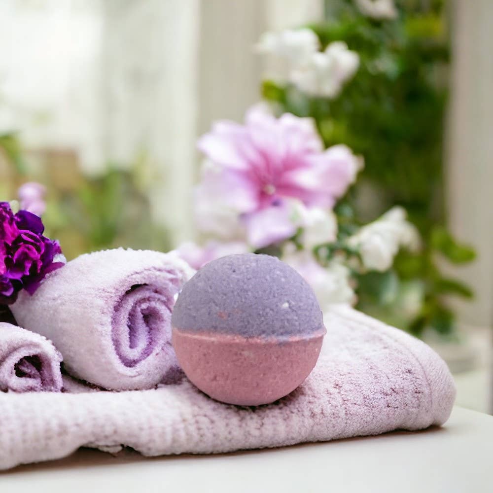 Luxury Essential Oil Bath Bombs in A Handbag Style Box 500gr Nak Health and Beauty