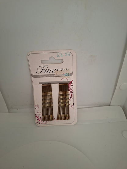 Finesse 18 Brown HairGrips 5.9cm Nak Health and Beauty